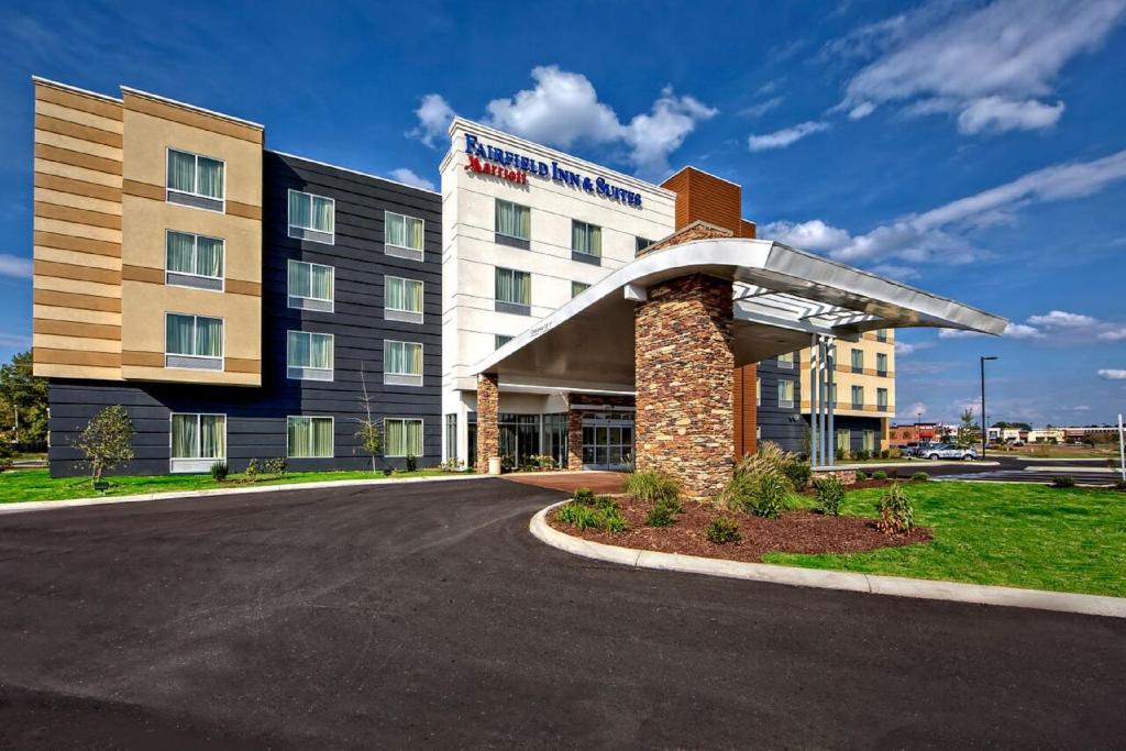 Fairfield Inn & Suites by Marriott Jackson Main image 1